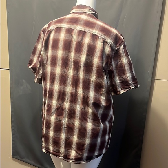 Carhartt Burgandy and White Casual Button Down Shirt size XL - Picture 7 of 8